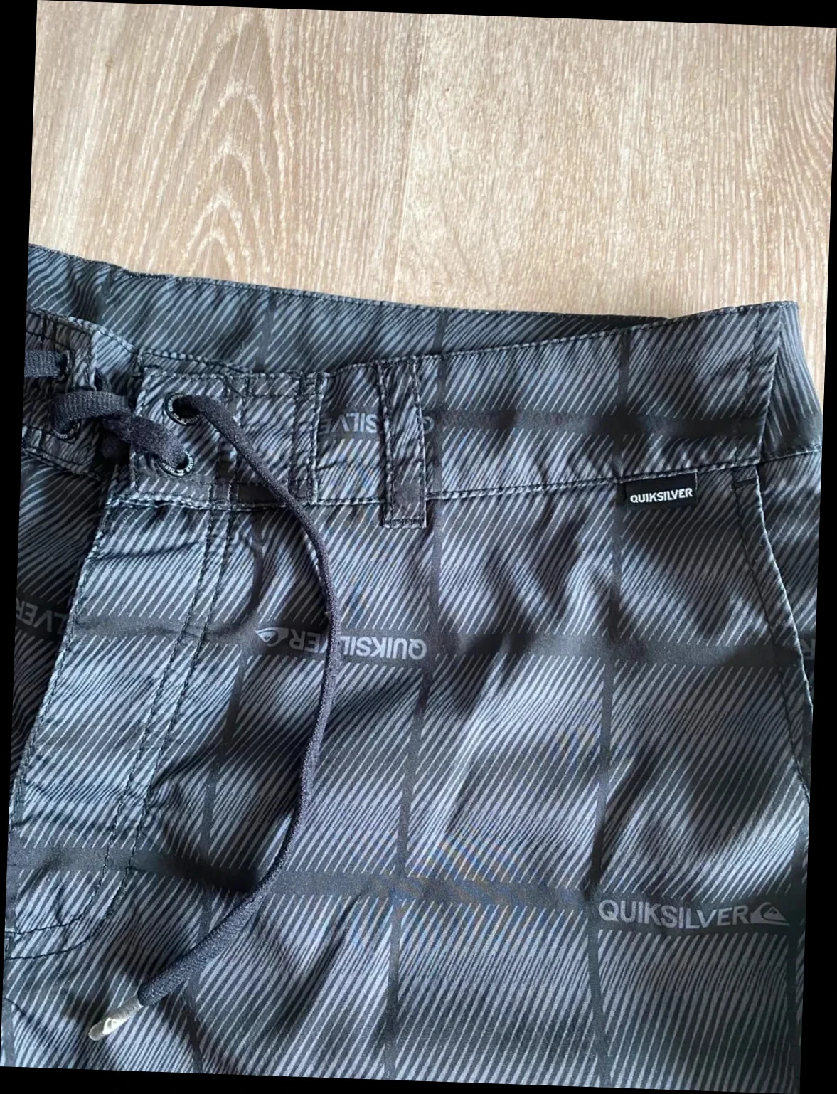Bermuda de banho Quiksilver surf praia preto cinza tamanho XL – photo 3